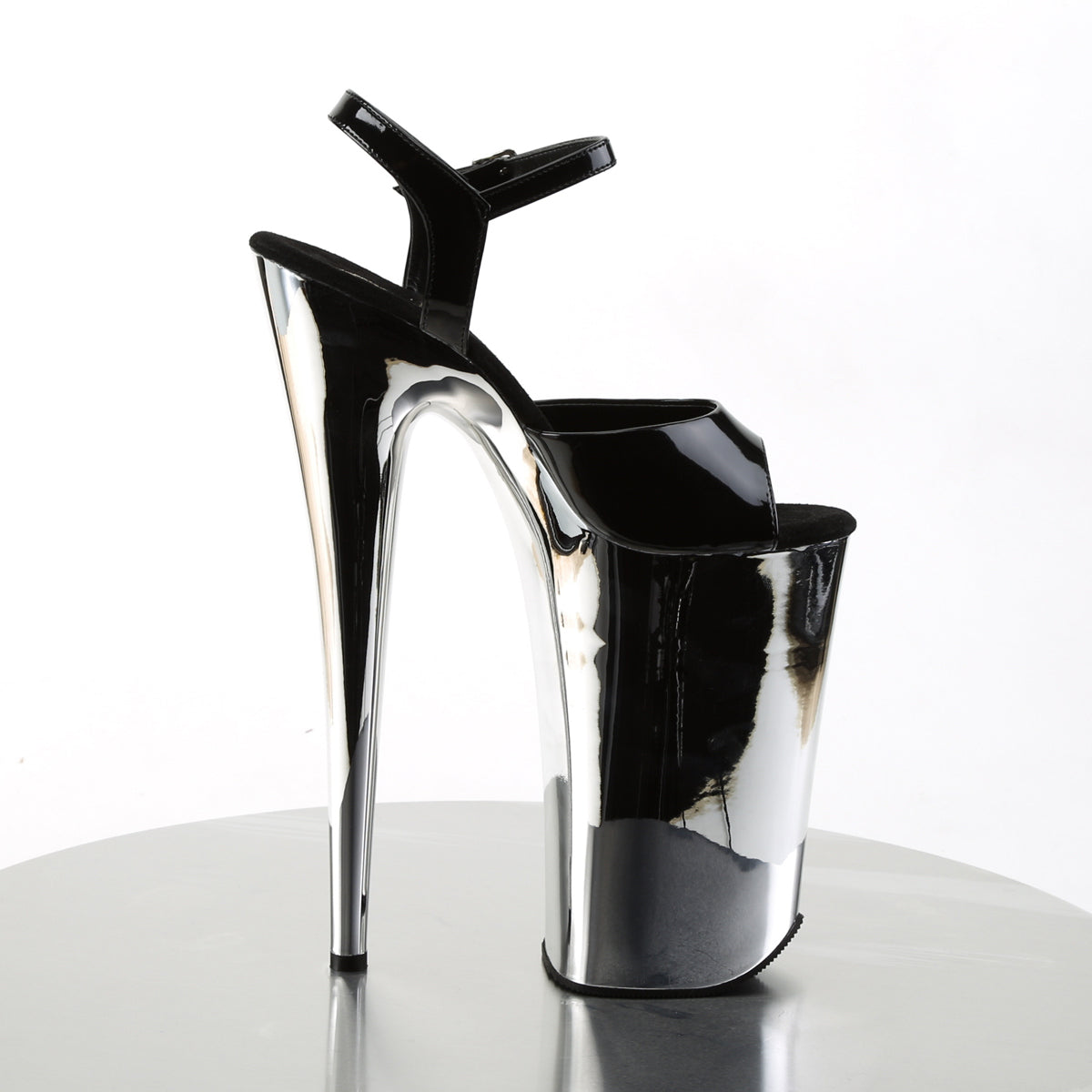 Pleaser Sandales pour femmes BEYOND-009 blk / slv chrome
